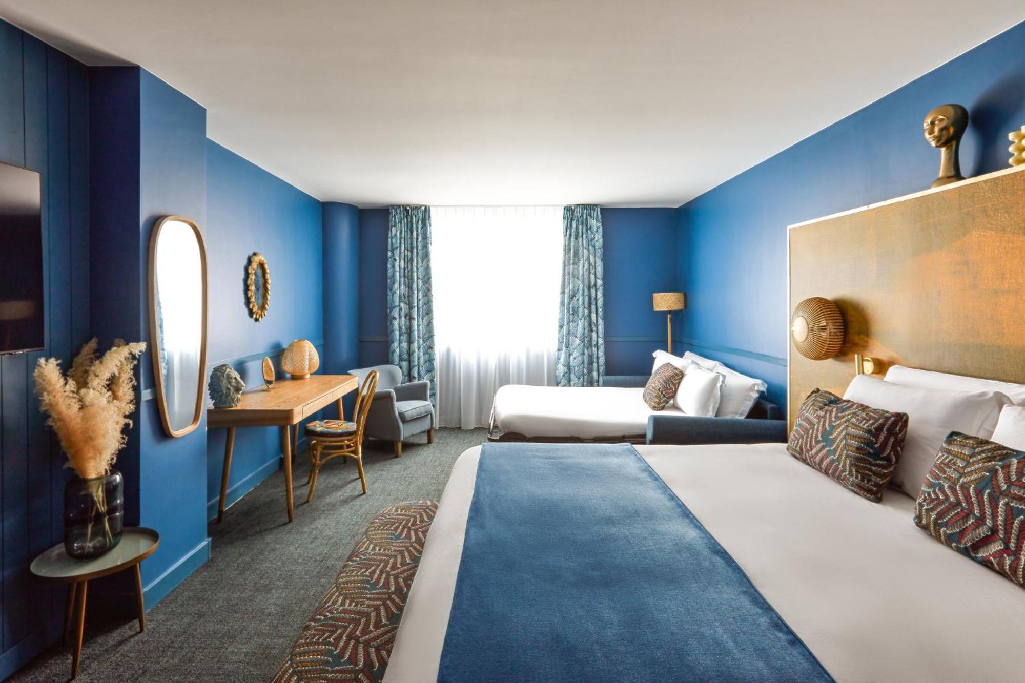 Mercure Cité Mondiale Centre Hotel 4*