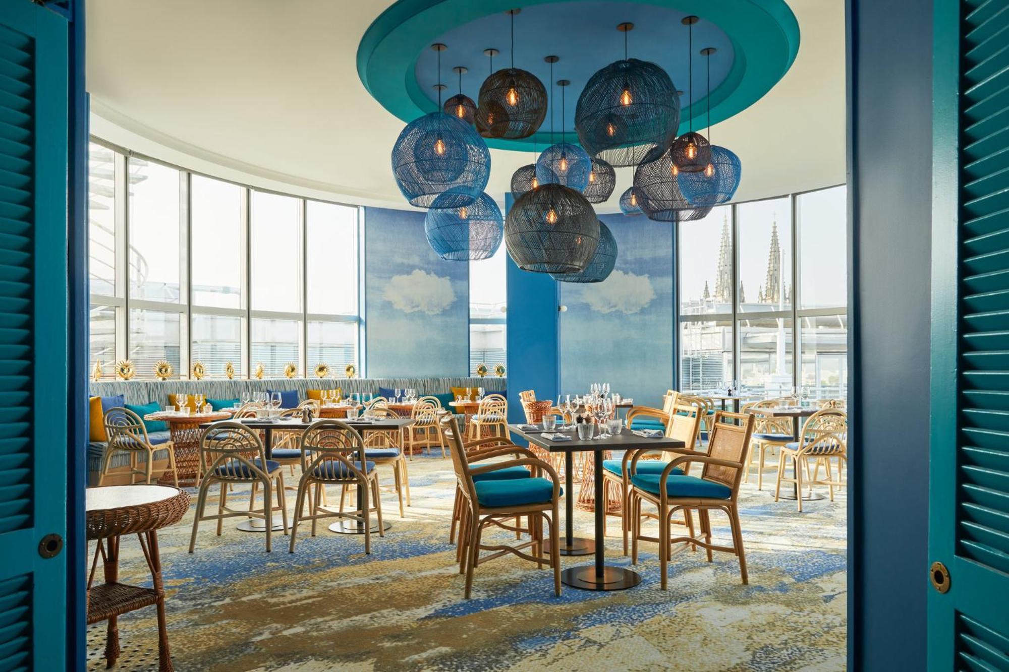 Mercure Cité Mondiale Centre Hotel